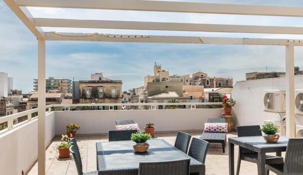 Casa Vacanza Il Gelsomino Magico Avola Exterior foto